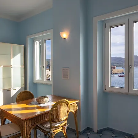 Prázdninový dům Perla Marina - Helloelba *