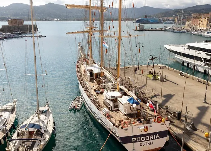 Perla Marina - Helloelba Hébergement de vacances Portoferraio